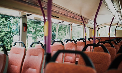 Zoom sur des sièges de bus